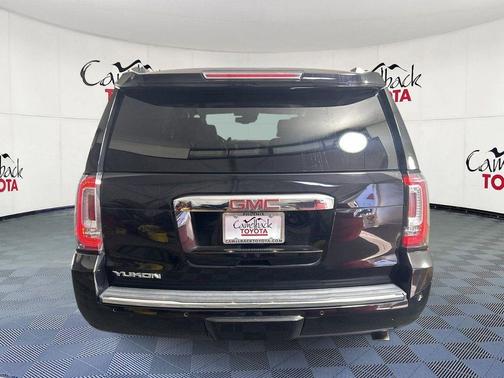 Onyx Black 2018 GMC Yukon Denali