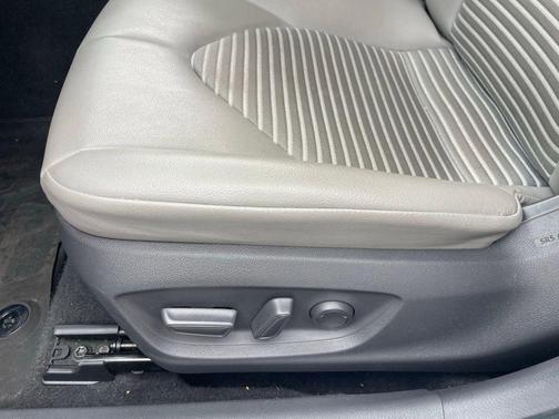 Celestial Silver Metallic 2021 Toyota Camry SE