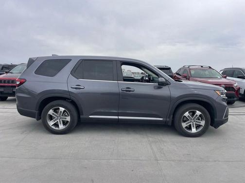 Modern Steel 2024 Honda Pilot EX-L