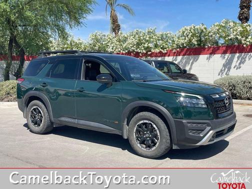 Obsidian Green Pearl/Super Black 2024 Nissan Pathfinder Rock Creek 4WD