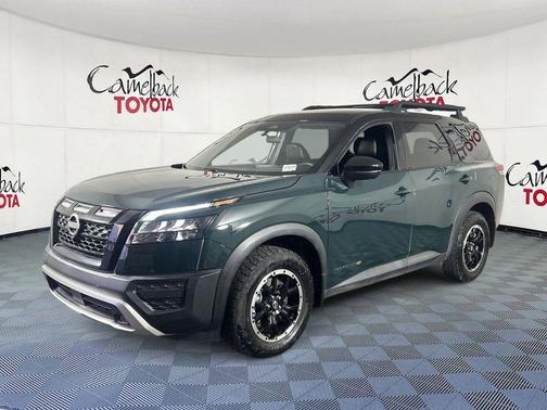 Obsidian Green Pearl/Super Black 2024 Nissan Pathfinder Rock Creek 4WD