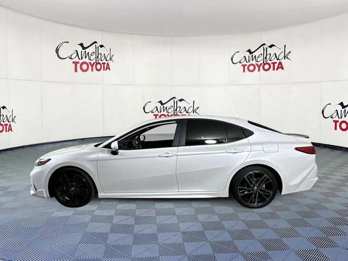 Wind Chill Pearl 2025 Toyota Camry XSE