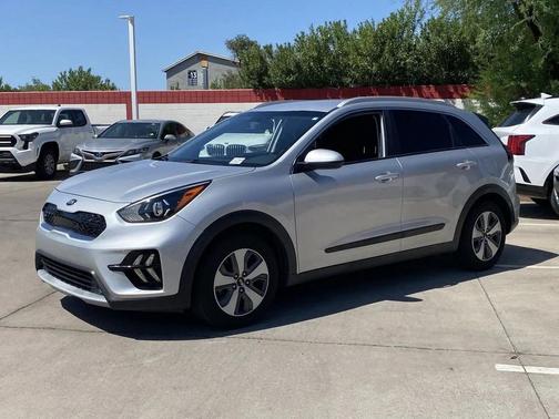 2020 Kia Niro LX