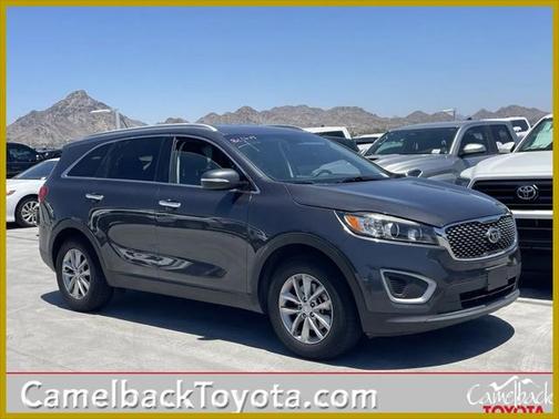 2018 Kia Sorento LX