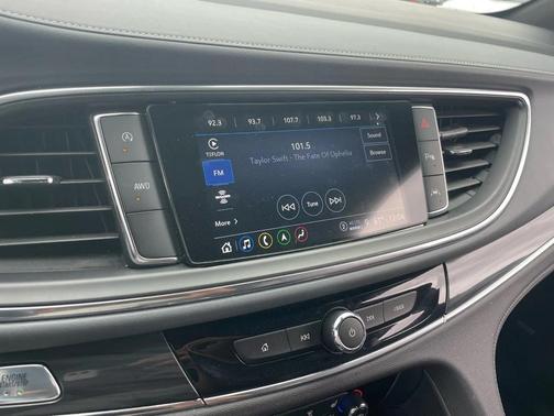 2024 Buick Enclave Premium AWD