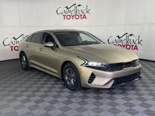 Crystal Beige 2022 Kia K5 LXS