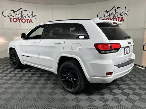 2021 Jeep Grand Cherokee Laredo