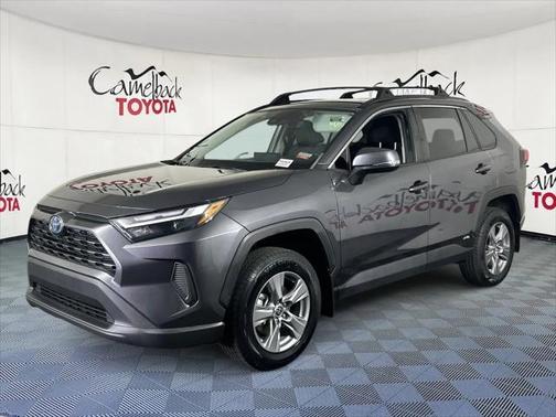2022 Toyota RAV4 Hybrid XLE