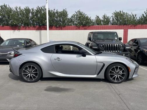 2024 Toyota GR86 Base