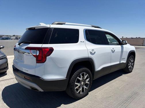 Summit White 2023 GMC Acadia AWD SLE
