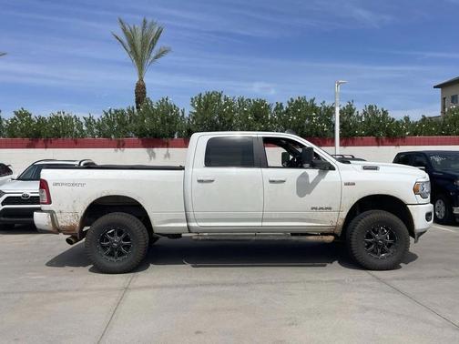 2019 RAM 2500 Big Horn Crew Cab 4x4 6'4' Box