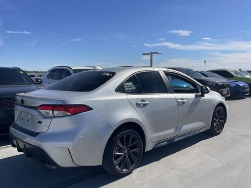 2025 Toyota Corolla SE