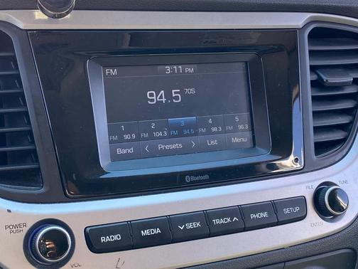 2019 Hyundai Accent SE