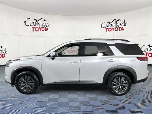 2025 Nissan Pathfinder SV 4WD