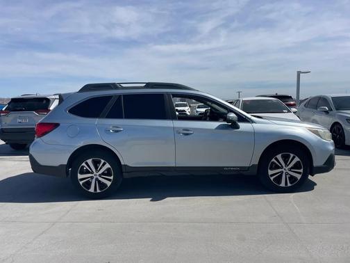 2018 Subaru Outback 2.5i Limited
