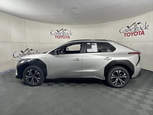 2025 Toyota bZ4X XLE