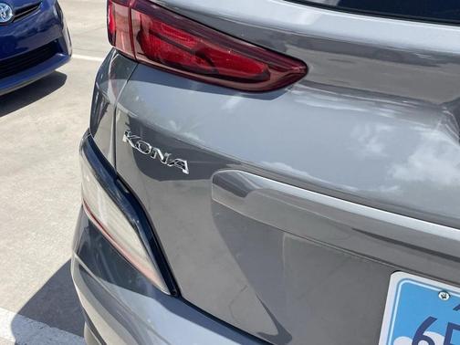 2023 Hyundai KONA EV SEL