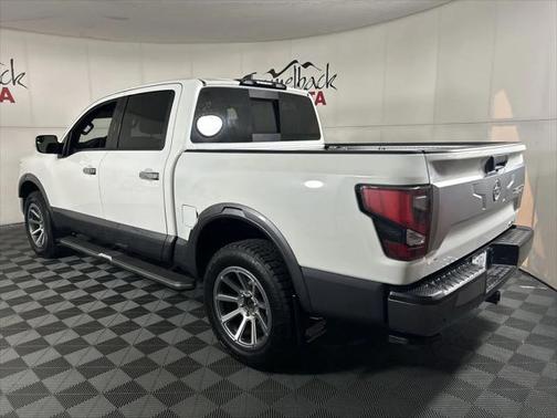 2023 Nissan Titan Platinum Reserve