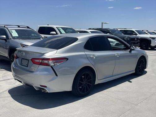 2018 Toyota Camry SE
