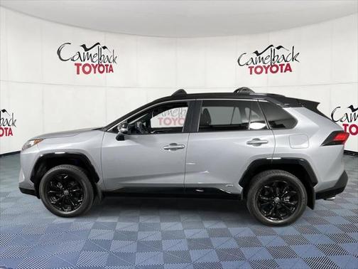 2024 Toyota RAV4 Hybrid SE