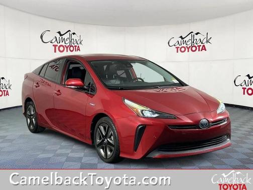 2019 Toyota Prius XLE