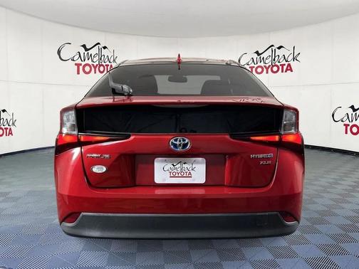 2019 Toyota Prius XLE