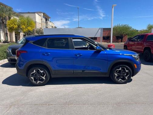 Neptune Blue 2025 Kia Seltos S