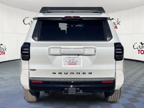 Wind Chill Pearl 2026 Toyota 4Runner TRD Sport