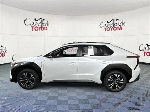 2025 Toyota bZ4X XLE