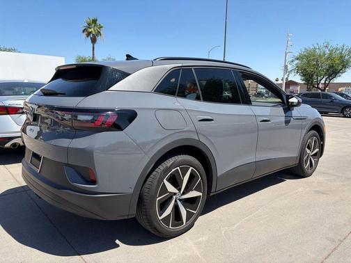 Pure Gray 2023 Volkswagen ID.4 AWD Pro S