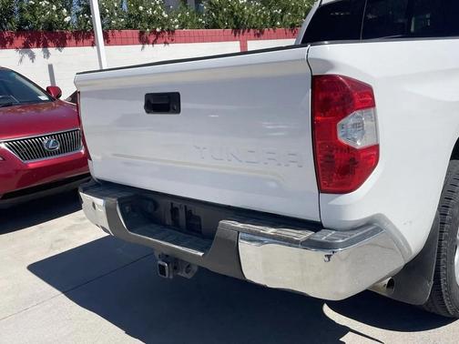 2015 Toyota Tundra SR5
