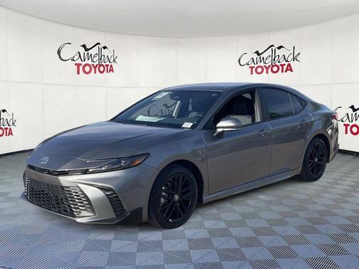 Heavy Metallic 2026 Toyota Camry SE