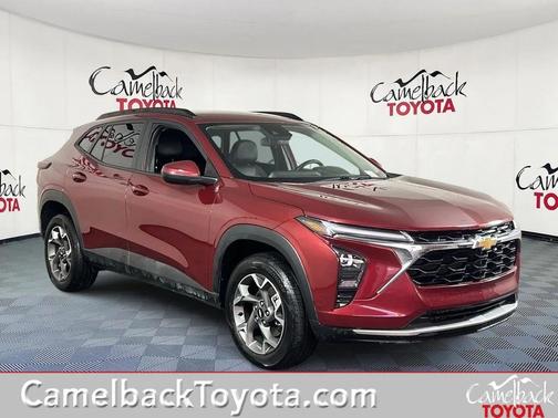 2025 Chevrolet Trax LT