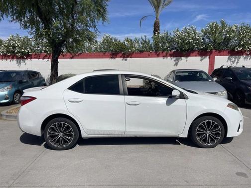 2016 Toyota Corolla S Plus