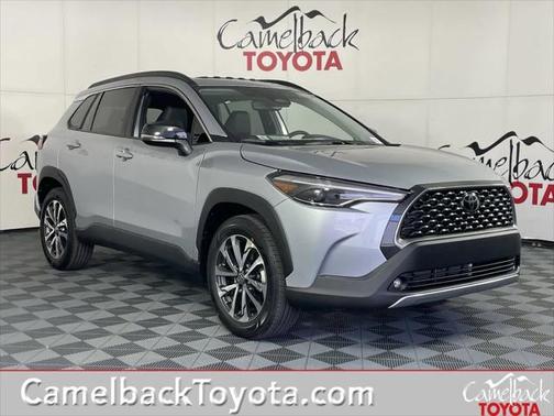 2025 Toyota Corolla Cross XLE