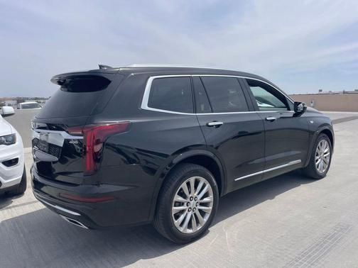 Stellar Black Metallic 2023 Cadillac XT6 Premium Luxury AWD