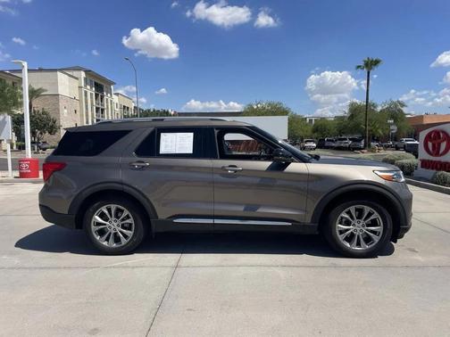 2021 Ford Explorer Limited
