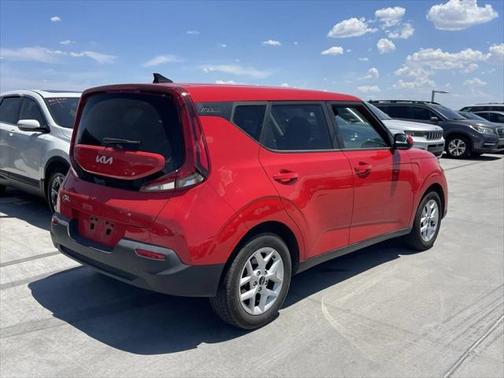 2022 Kia Soul LX