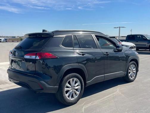 2023 Toyota Corolla Cross LE