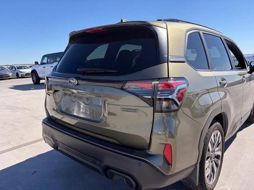 Green Metallic 2025 Subaru Forester Hybrid Touring