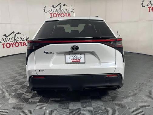 2025 Toyota bZ4X XLE