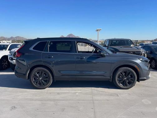 2023 Honda CR-V Hybrid Sport Touring AWD