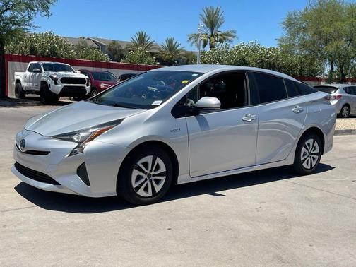 Classic Silver 2017 Toyota Prius Three