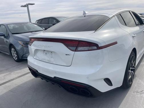2023 Kia Stinger GT-Line
