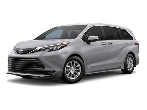 2024 Toyota Sienna LE
