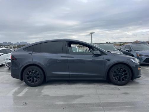 2023 Tesla Model X Standard Range