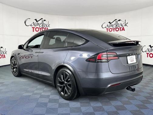 2023 Tesla Model X Standard Range