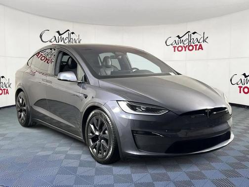 2023 Tesla Model X Standard Range
