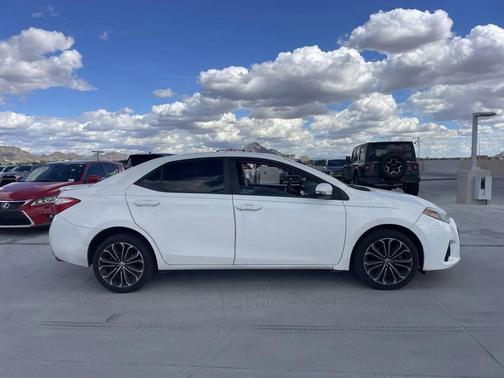2016 Toyota Corolla S w/Special Edition Pkg