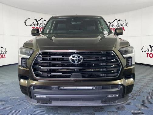 2024 Toyota Sequoia SR5